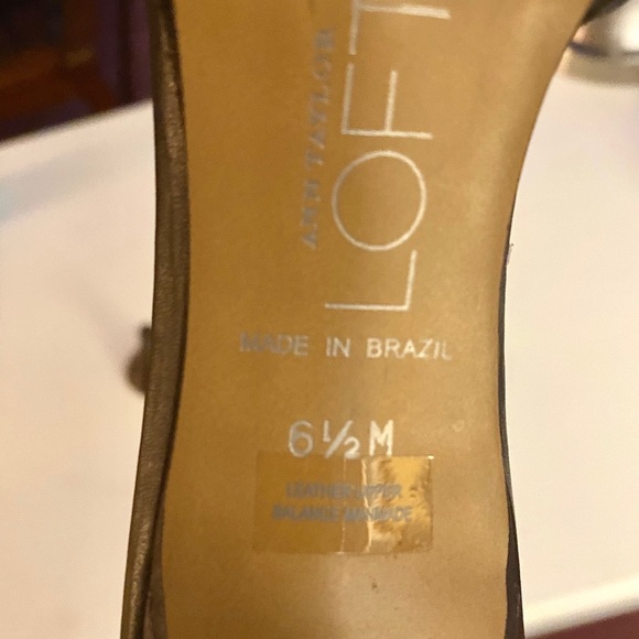 Ann Taylor Loft leather heels - Picture 5 of 8